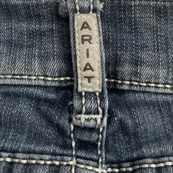 Ariat Women's REAL Mid Rise Stretch Entwined Boot Cut Western Denim Jeans - Picture 9 of 13